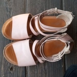 Pink American Eagle sandals